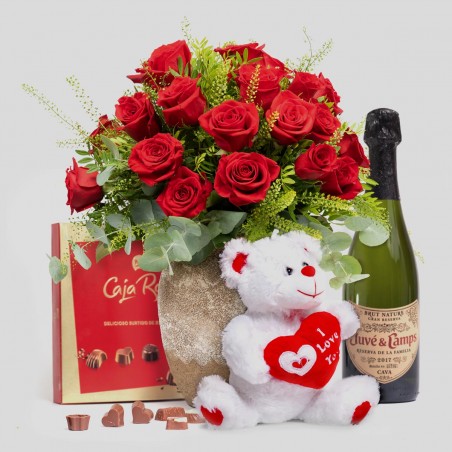 Flores y Peluches los favoritos este San Valentín